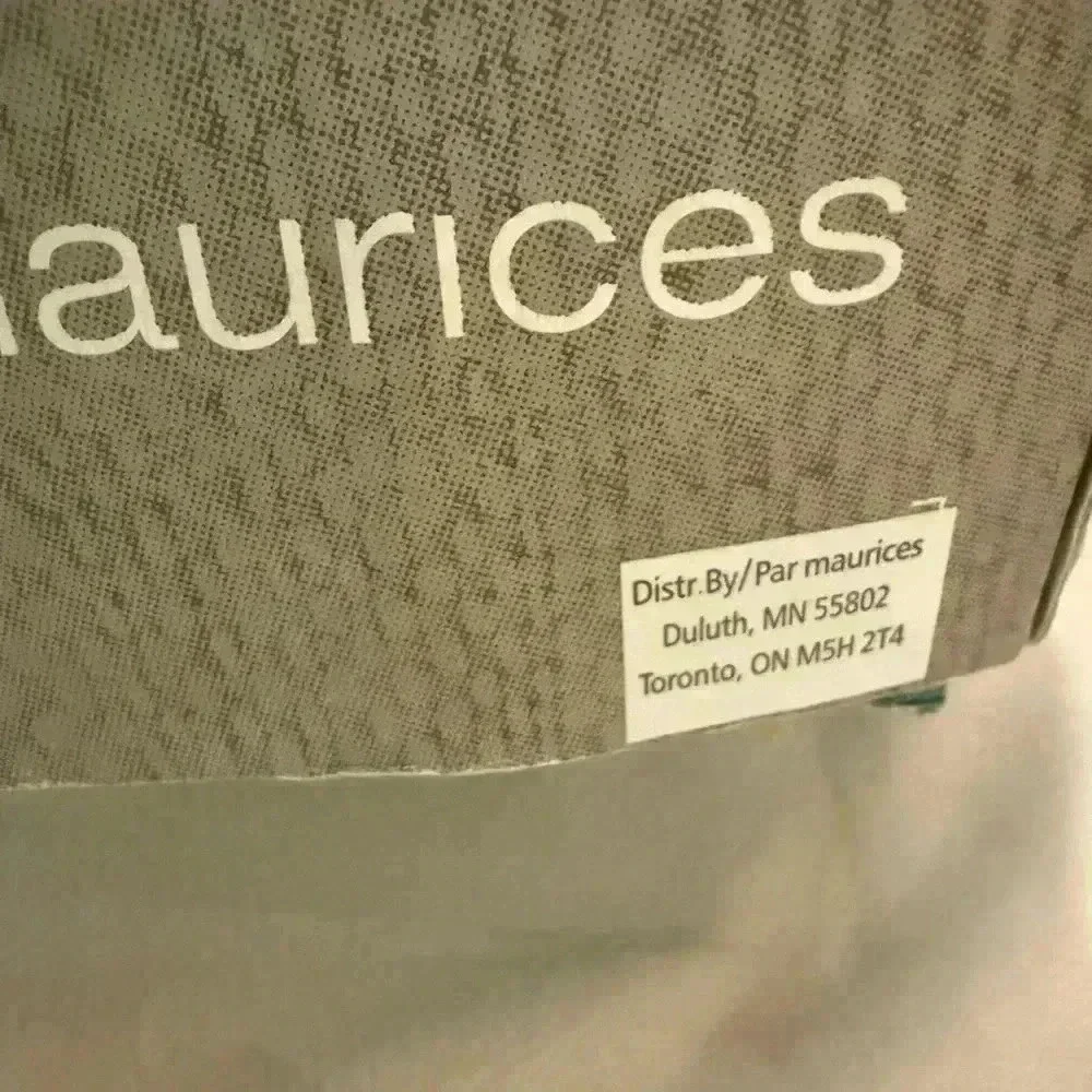 Maurice’s Red Jane  Criss Cross open toe heels NIB Women’s size 8M